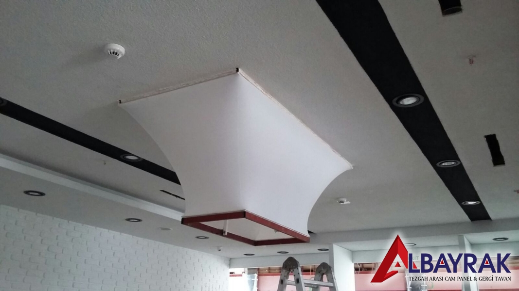 Şeffaf Led Aydınlatmalı Gergi Tavan Modelleri