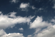 Sade Bulut gergi tavan modelleri