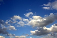 Sade Bulut gergi tavan modelleri