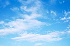 Sade Bulut gergi tavan modelleri